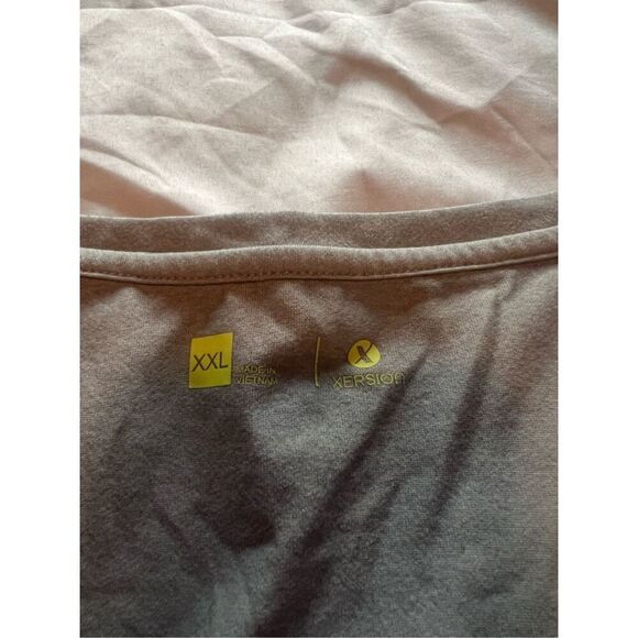 Xersion Grey T-Shirt Woman’s Size XXL - Flaw - Picture 5 of 11